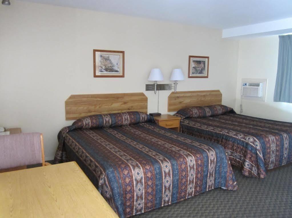 Canada'S Best Value Desert Inn & Suites Cache Creek Luaran gambar